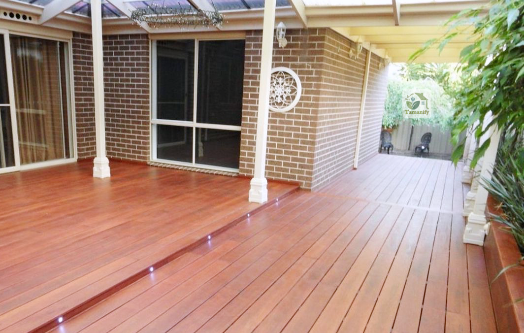 Read more about the article Jasa Decking Lantai di Manokwari #1 Spesialis Lantai Kayu & WPC